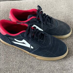 Lakai Navy and Red Sneaker / Skate Shoe size 5